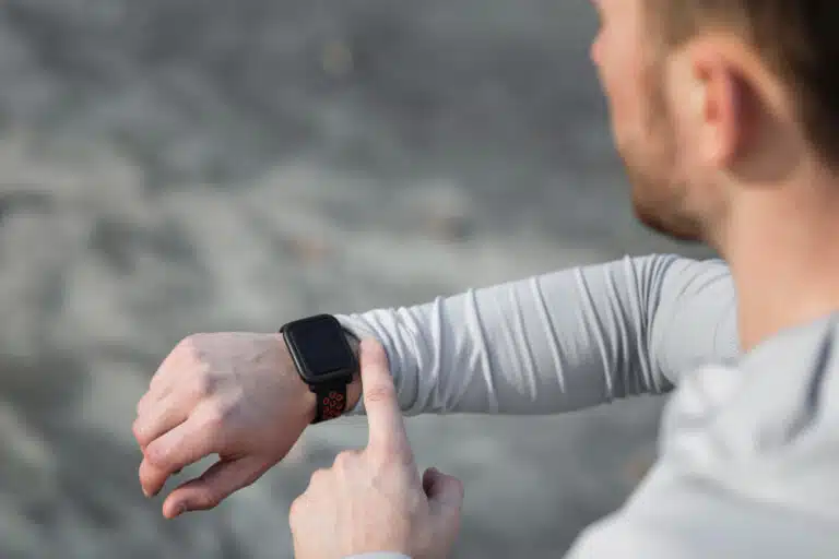 Comprendre les montres connectées : achat, utilisations et avantages