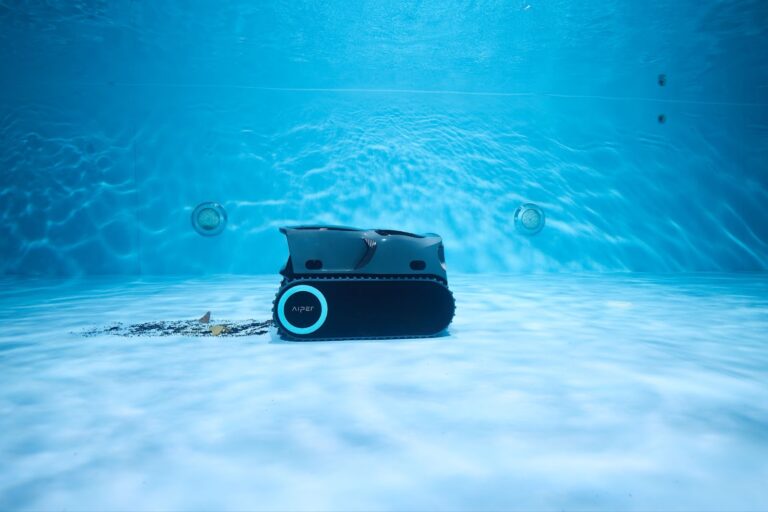 Nettoyage automatisé : la solution qui cartonne pour une baignade dans une eau toujours propre Nettoyage automatisé : la solution qui cartonne pour une baignade dans une eau toujours propre